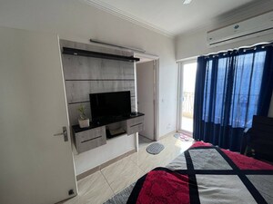 Bedroom in 2 BHK Apartment at Gaur City 7th Avenue, Sector 4 Greater Noida – for Rent