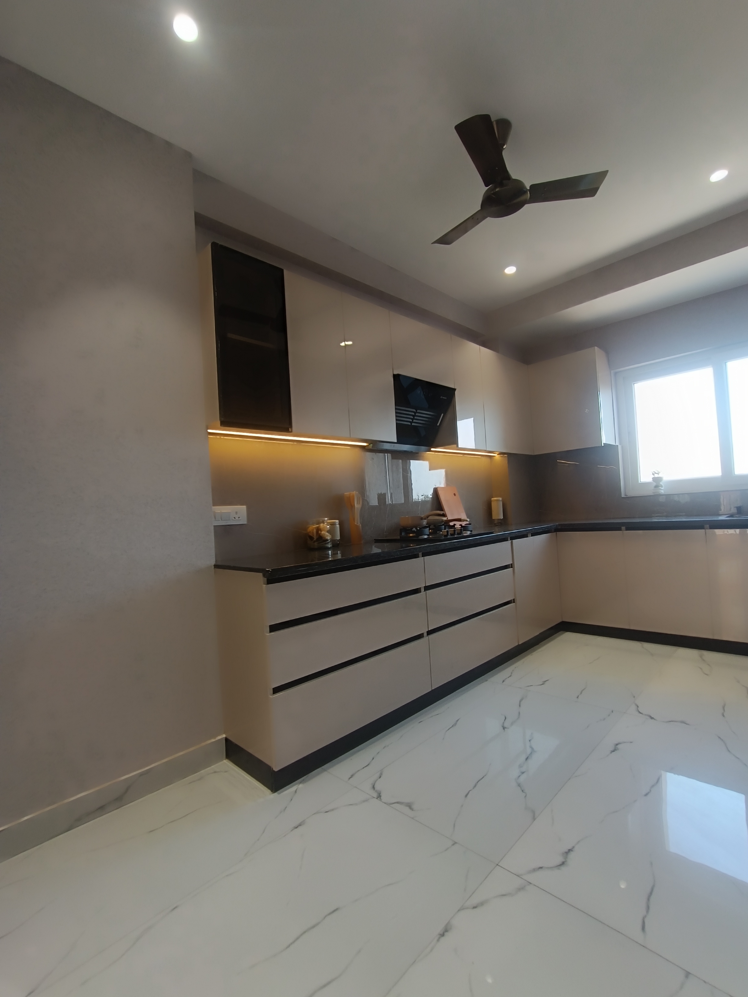 2.5 BHK Apartment For Sale in Dwarika Heights