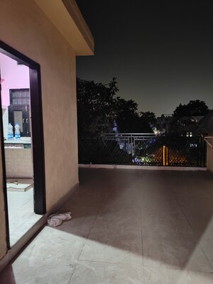Room in 1 RK Independent House at Sarita Vihar Pocket-C RWA, Sarita Vihar – for Rent