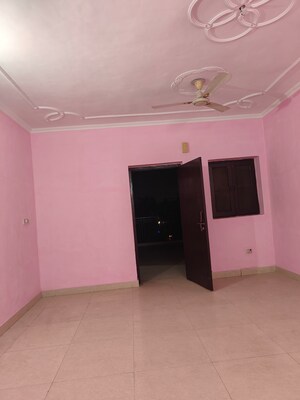 Room in 1 RK Independent House at Sarita Vihar Pocket-C RWA, Sarita Vihar – for Rent