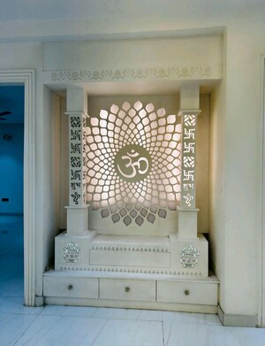 Furnished Amenities in 4 BHK Builder Floor at Zion Onyxe Tower, Sector 21c – for Rent