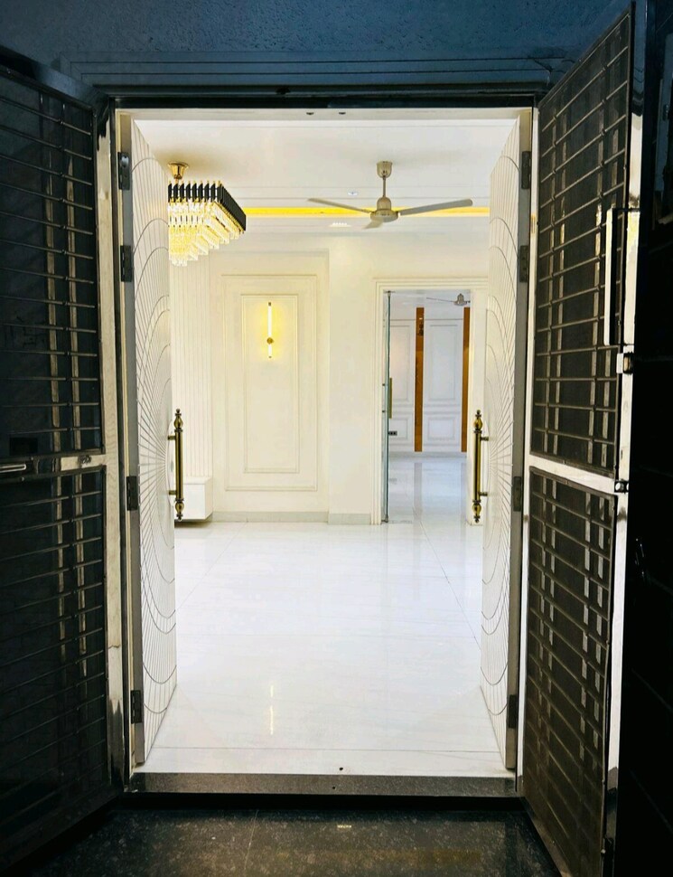 Living Room, zion-onyxe-tower 4 Bedroom 4500 Sq.Ft. Builder Floor In Sector 21c Faridabad 9539763