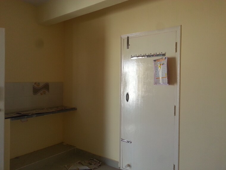 Room, rt nagar 1 RK 670 Sq.Ft. Independent House In Rt Nagar Bangalore 9539762