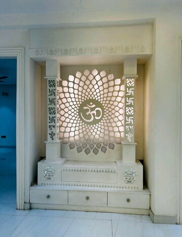 Furnished Amenities in 4 BHK Builder Floor at Zion Onyxe Tower, Sector 21c – for Rent