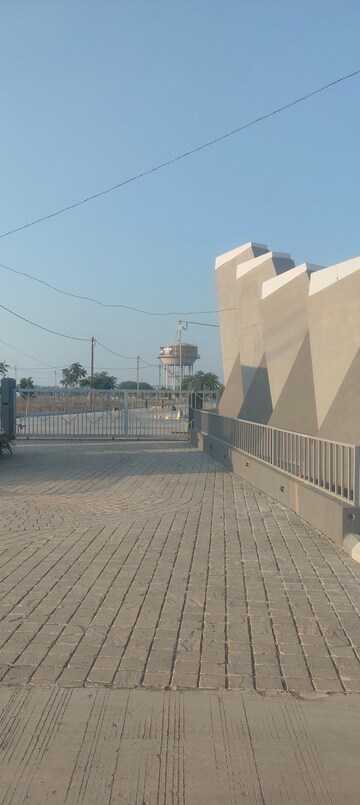  Plot – Exterior View View at Ujjain Road - for Sale