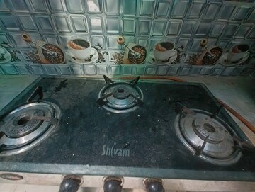 Kitchen in 1.5 BHK Independent House at Alpha Ii Greater Noida – for Rent