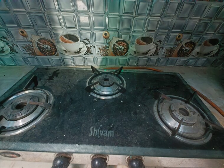 Kitchen, alpha ii greater noida 1.5 Bedroom 600 Sq.Ft. Independent House In Alpha Ii Greater Noida Greater Noida 9539803