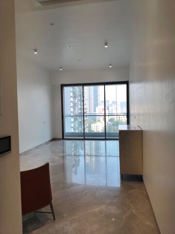 Room in 3 BHK Apartment at Prestige Jasdan Classic, Mahalaxmi – for Rent