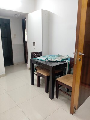 Bedroom in 2 BHK Apartment at Palash Towers, Andheri West – for Rent