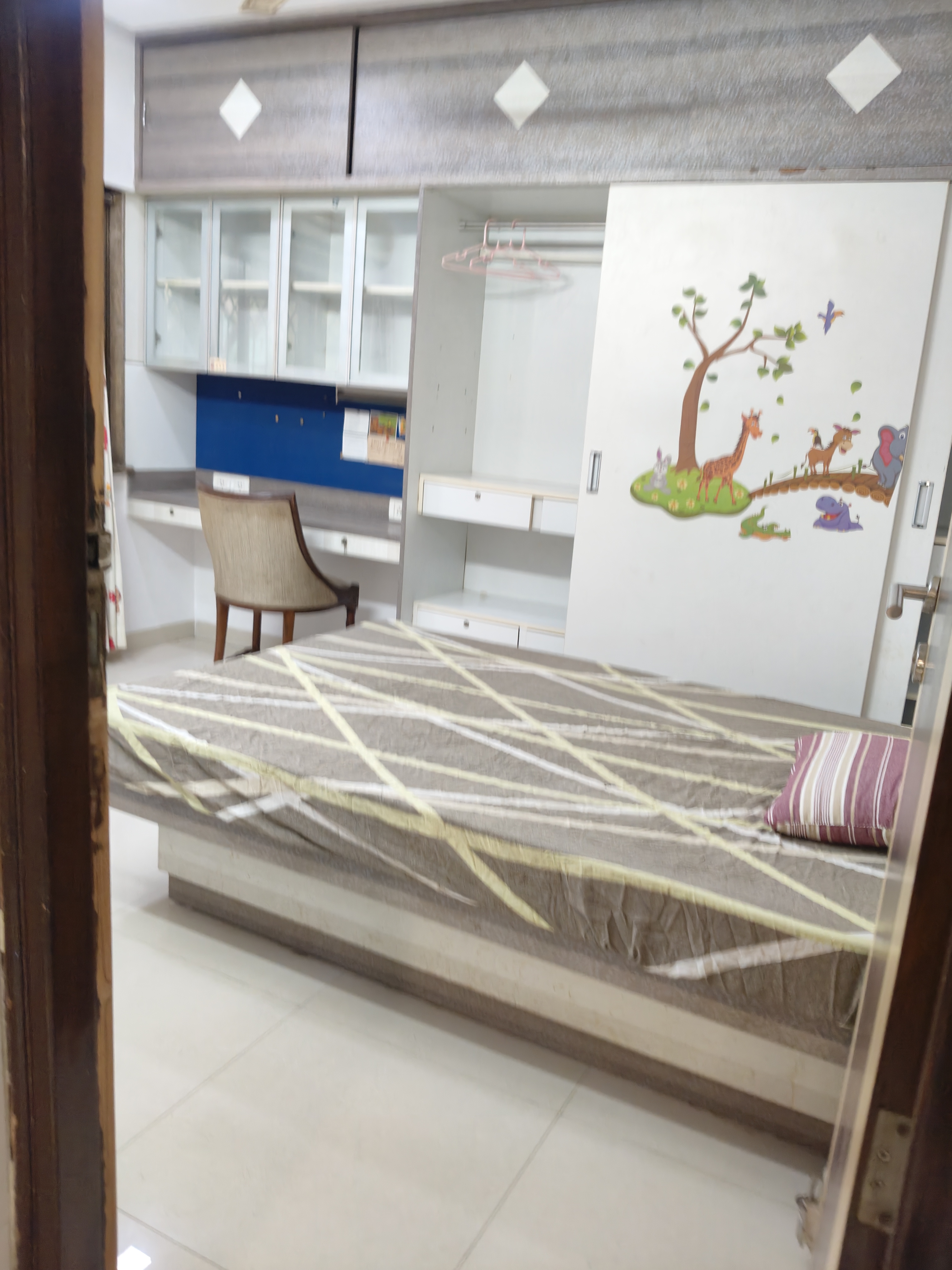 2 BHK 950 Sq.Ft. Apartment in Palash Towers