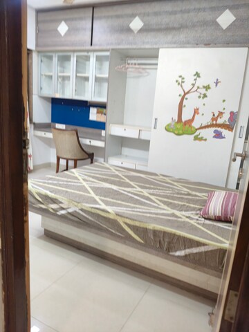 2 BHK Apartment For Rent in Palash Towers, Andheri West