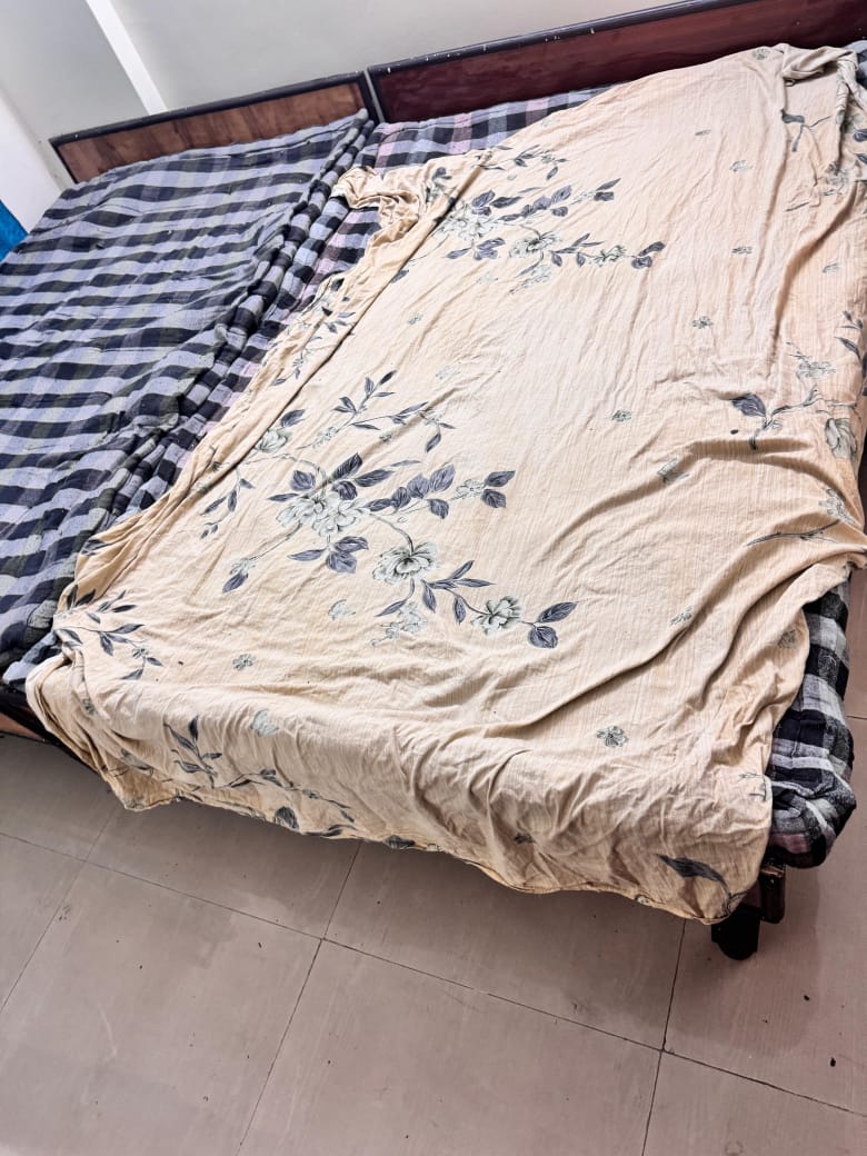 1.5 BHK + Pooja Room Independent House For Rent in Alpha 2 Rwa Alpha 2 Great