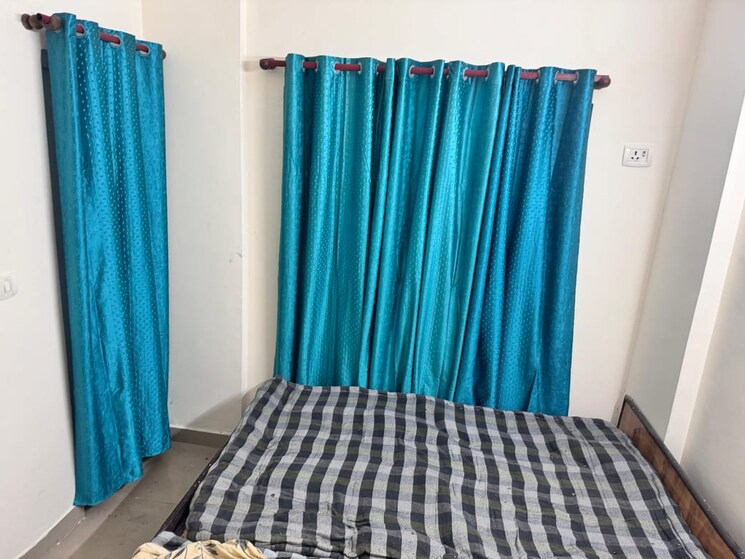 Bedroom, alpha ii greater noida 1.5 Bedroom 645 Sq.Ft. Independent House In Alpha Ii Greater Noida Greater Noida 9539808