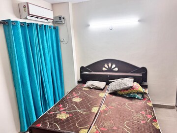 Bedroom in 1.5 BHK Independent House at Alpha Ii Greater Noida – for Rent