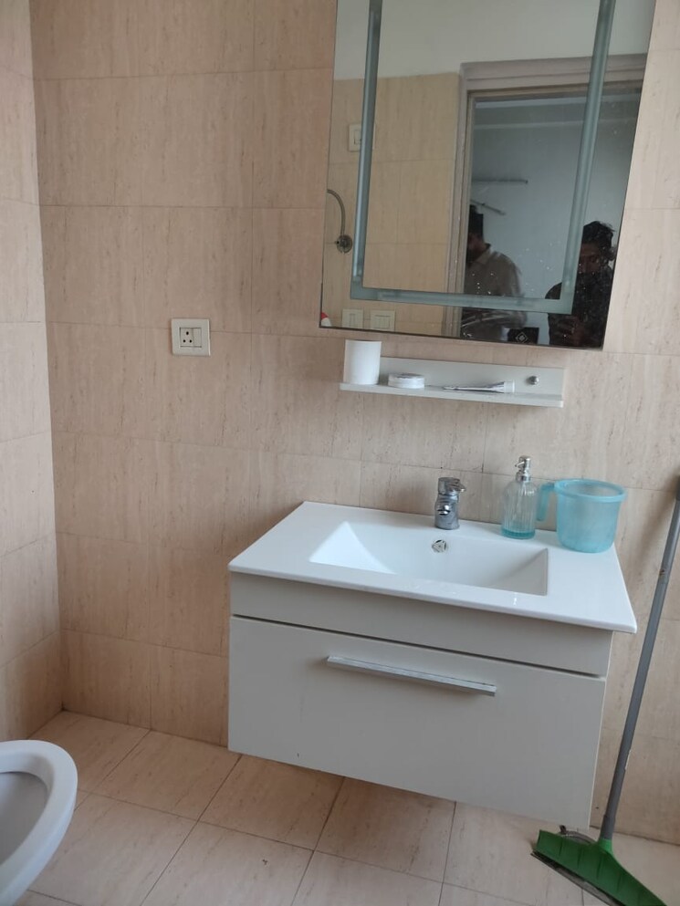 Bathroom, orchid-island 3 Bedroom 1450 Sq.Ft. Apartment In Sector 51 Gurgaon 9539903