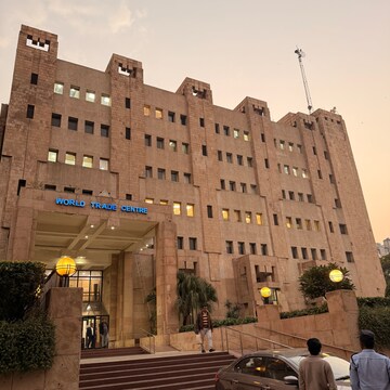  Office Space – Exterior View View at Barakhamba Road - for Rent