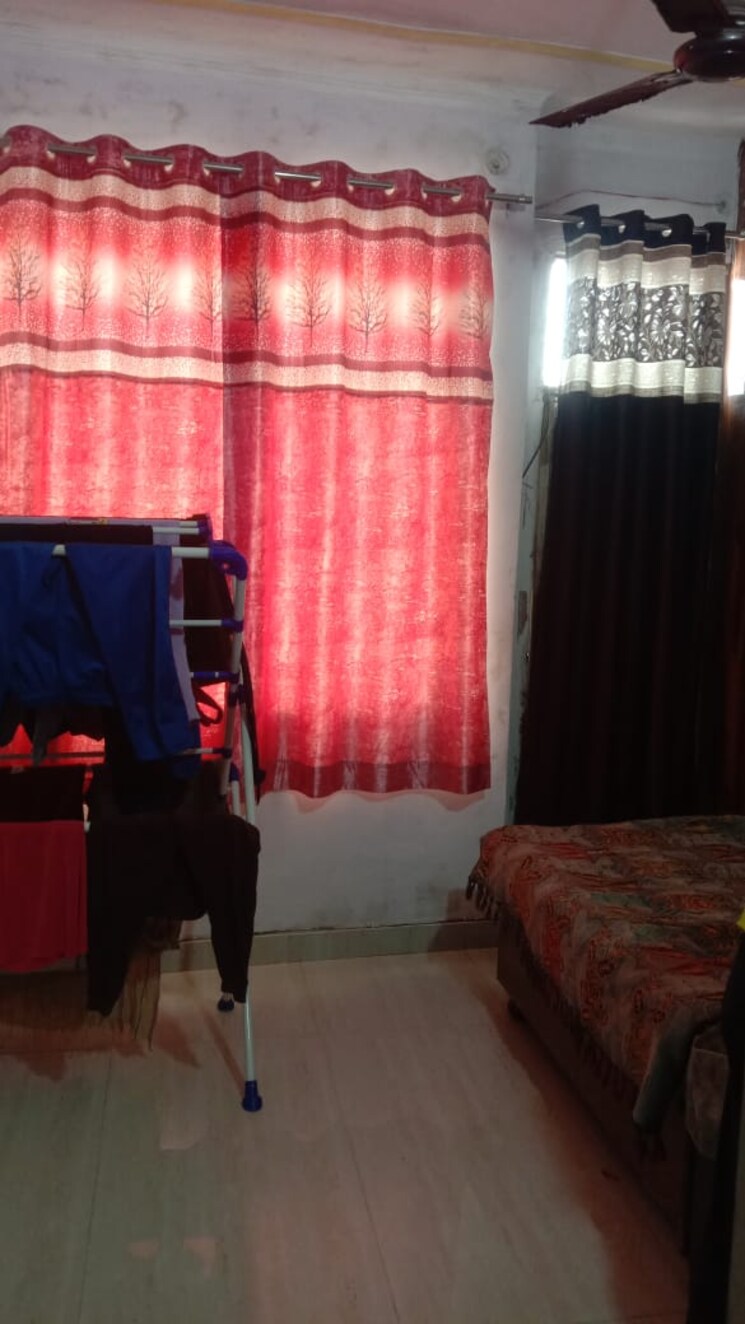 Bedroom, arjun nagar 2 Bedroom 65 Sq.Yd. Builder Floor In Arjun Nagar Ghaziabad 9539973