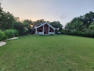 2 BHK Villa – Garden View at Umeta - for Rent