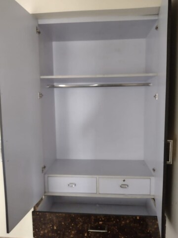 Furnished Amenities in 2.5 BHK Apartment at Nimbus Express Park View - II, Chi V Greater Noida – for Rent