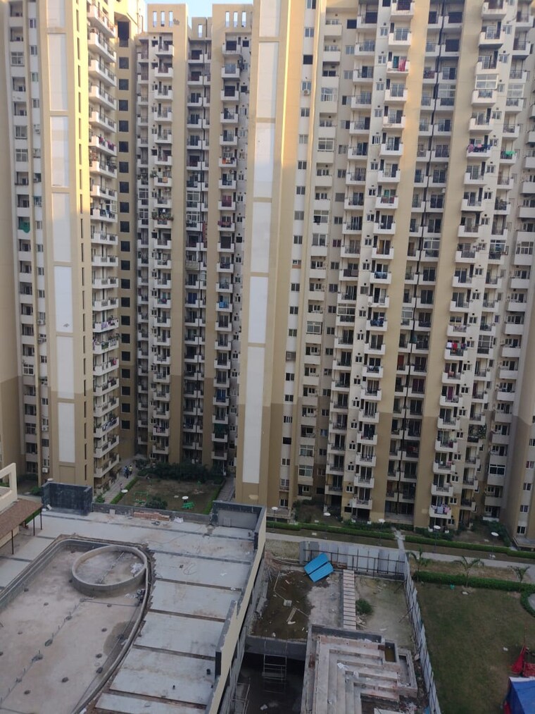 Exterior View, nimbus-express-park-view-ii 2.5 Bedroom 1114 Sq.Ft. Apartment In Chi V Greater Noida Greater Noida 9539889