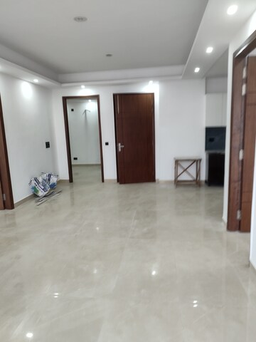 Room in 3 BHK Builder Floor at Freedom Fighters Enclave – for Sale