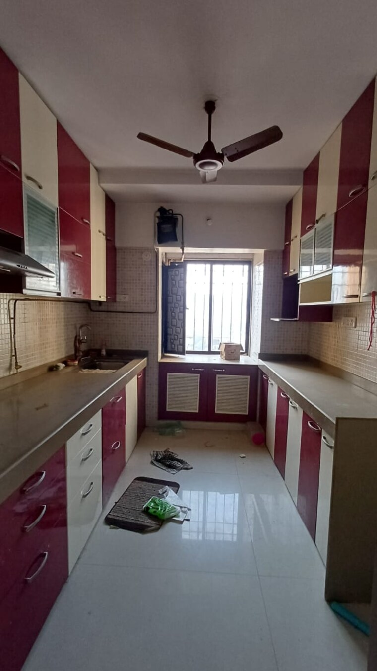 Kitchen, dosti-vihar 2.5 Bedroom 850 Sq.Ft. Apartment In Samata Nagar Thane 9540064