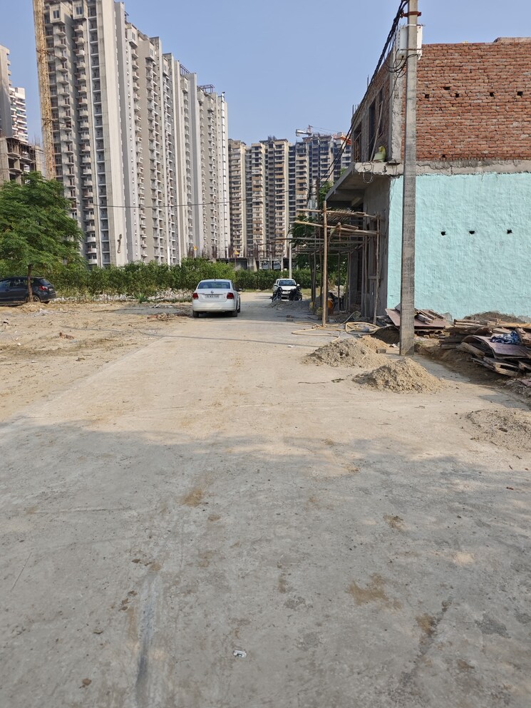 Exterior View, dadri  120 Sq.Yd. Plot In Dadri Greater Noida 9540402