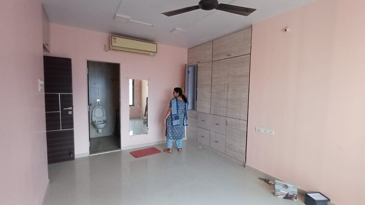 Bedroom, dosti-vihar 2.5 Bedroom 850 Sq.Ft. Apartment In Samata Nagar Thane 9540094
