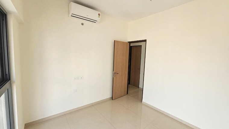 Room, lodha-vista 2 Bedroom 710 Sq.Ft. Apartment In Lower Parel Mumbai 9540308