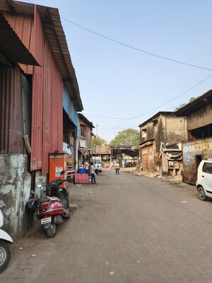  Warehouse For Rent in Kurla West