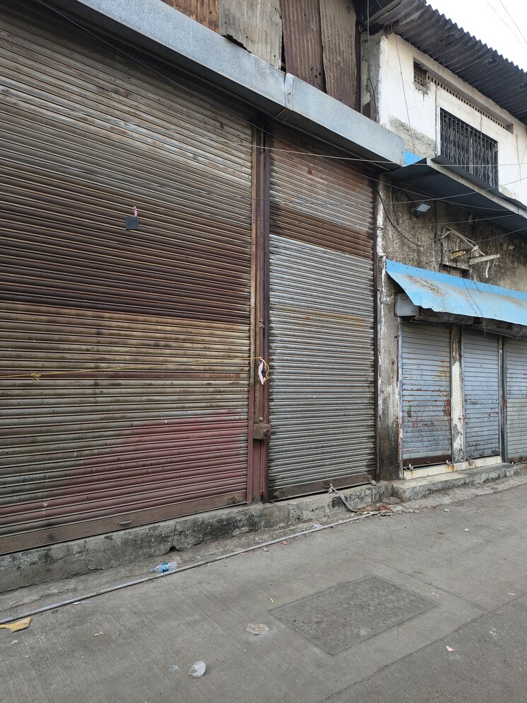 Floor Plan, kurla west Commercial Warehouse 1100 Sq.Yd. In Kurla West Mumbai 9540321