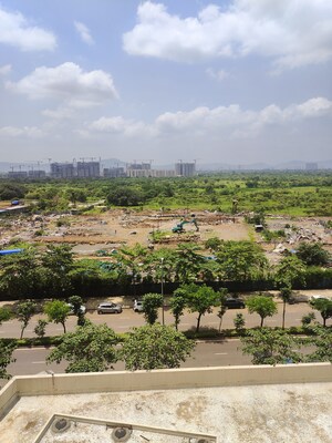 Plot Area in 2 BHK Apartment at Lodha Palava Downtown Dombivli East, Dombivli East – for Rent