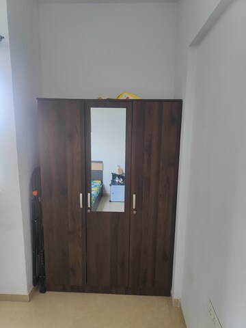 Room in 2 BHK Apartment at Lodha Palava Downtown Dombivli East, Dombivli East – for Rent