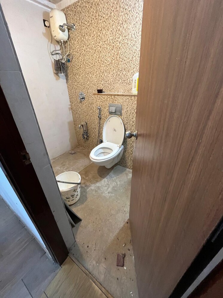 Bathroom, lodha-palava-urbano-d-and-e 3 Bedroom 756 Sq.Ft. Apartment In Dombivli East Thane 9540521