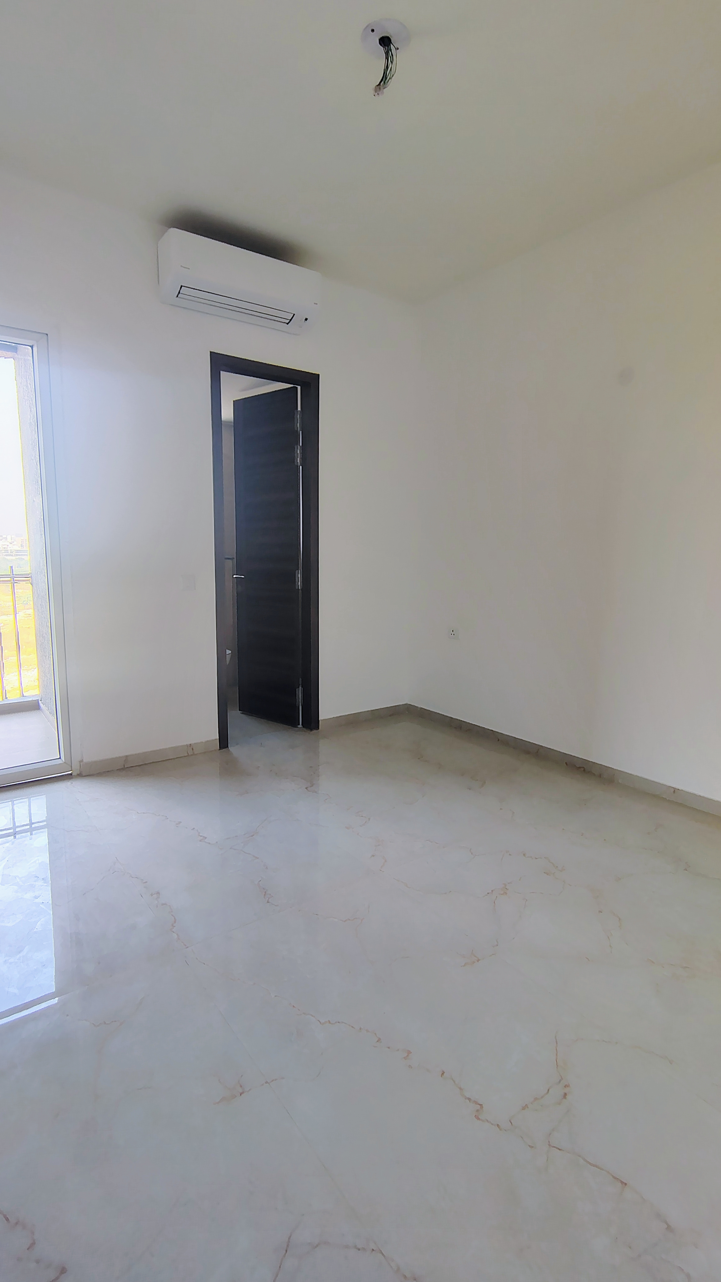 3.5 BHK Apartment For Sale in Smart World Orchard