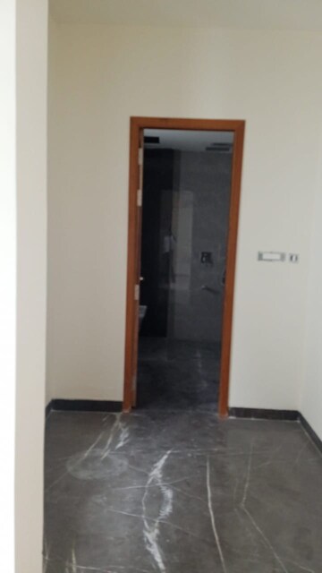 Room in 4 BHK Villa at Vertex Kingston Park, Nallagandla – for Sale