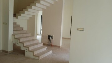 Room in 4 BHK Villa at Vertex Kingston Park, Nallagandla – for Sale