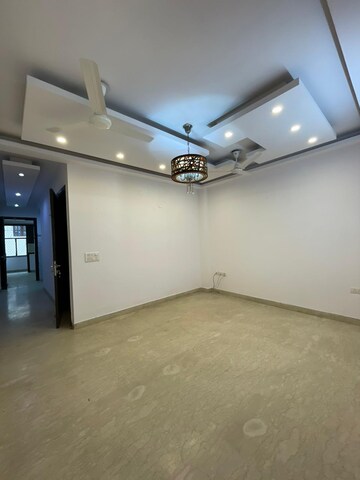 Room in 2 BHK Independent House at Jangpura – for Rent