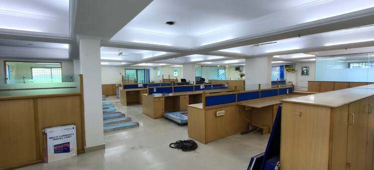 Team Area, mg road Commercial Office Space 14000 Sq.Ft. In Mg Road Kochi 9540698