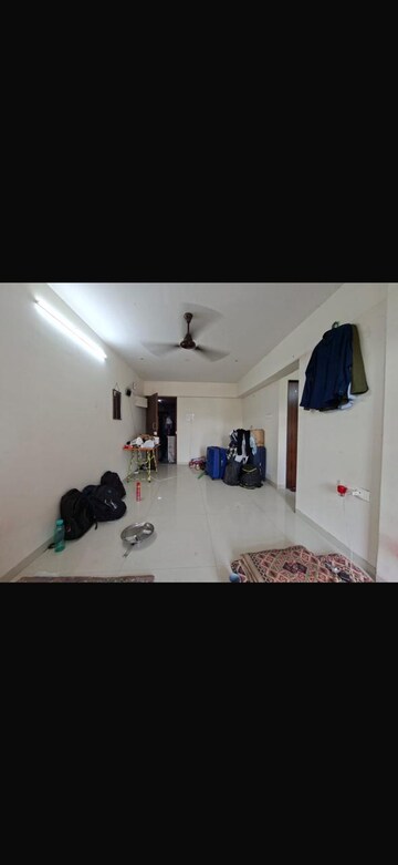 Bedroom in 1 BHK Apartment at Kurla West – for Rent