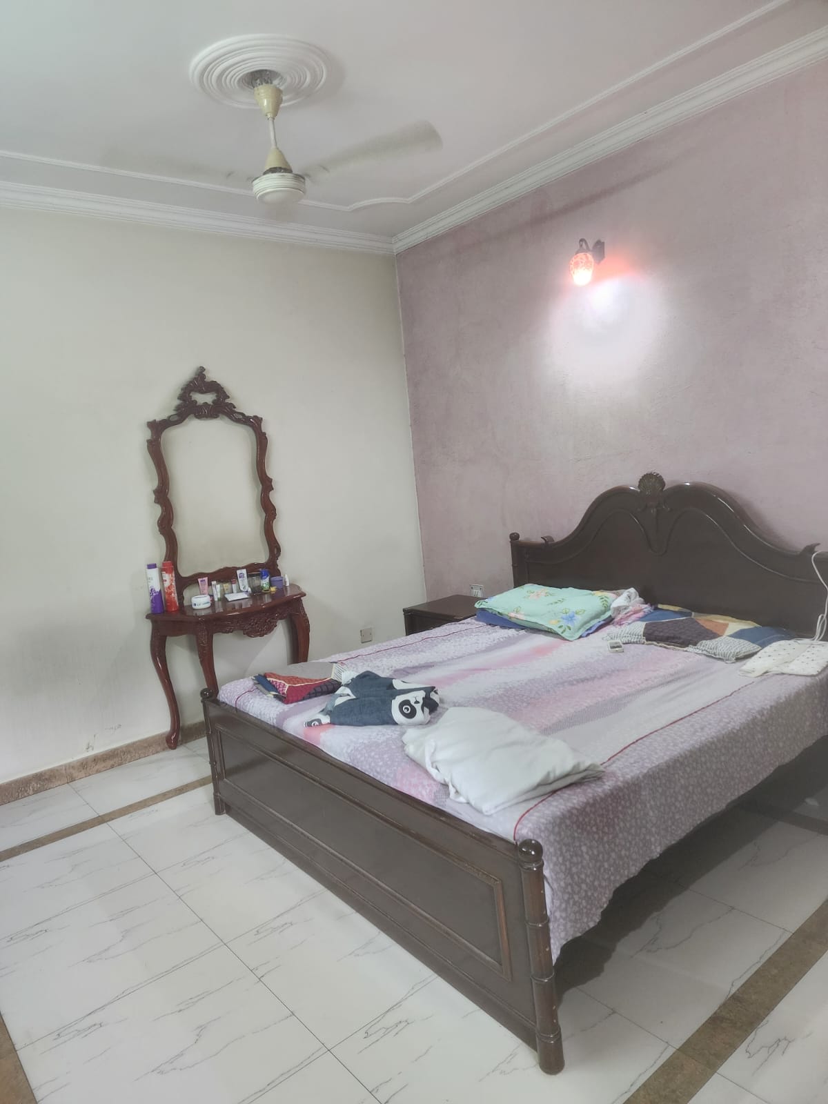 1 BHK + Extra Room Apartment For Sale in Kaveri Apartment Sector D