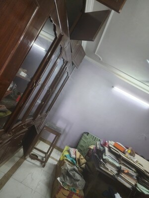 Room in 1 BHK Apartment at Vasant Kunj – for Sale