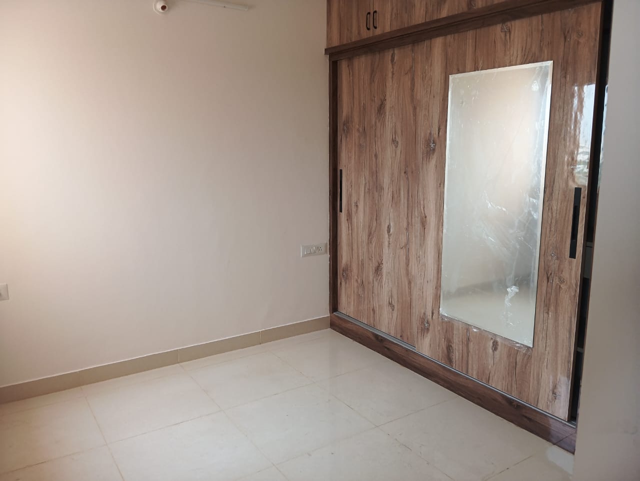 1 BHK + Pooja Room Apartment For Rent in Prestige Primrose Hills
