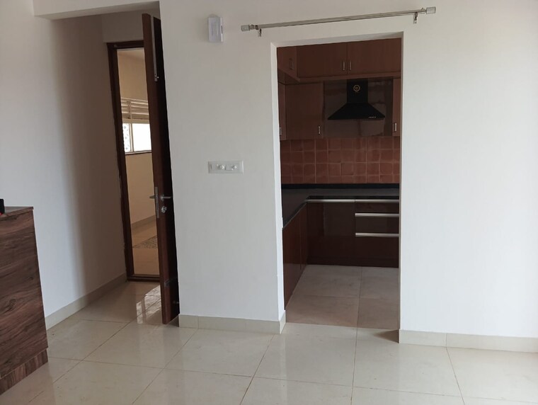 Room, prestige-primrose-hills 1 Bedroom 584 Sq.Ft. Apartment In Banashankari 6th Stage Bangalore 9541050