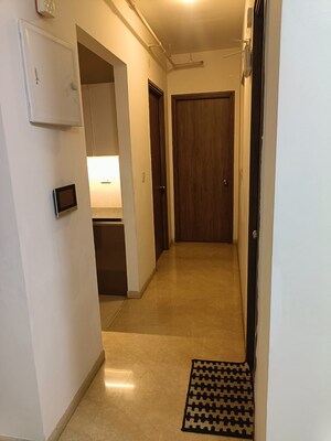  2 BHK Apartment at Kalpataru Paramount, Kapur Bawdi – for Rent