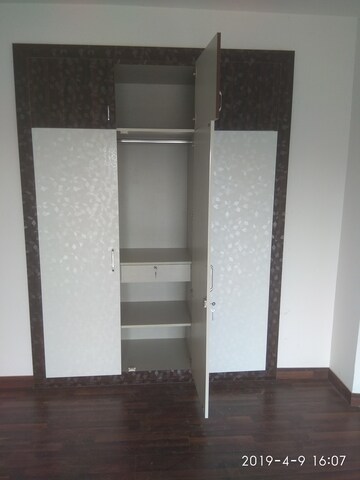 2 BHK Apartment For Rent in Signature Global Synera, Sector 81