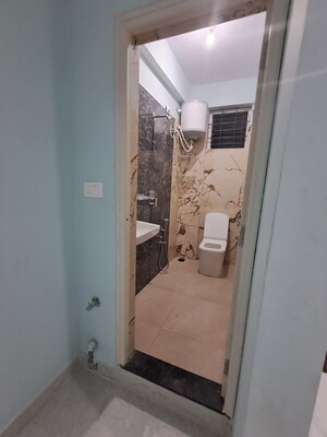 Kitchen in 1 BHK Builder Floor at Hsr Layout – for Rent