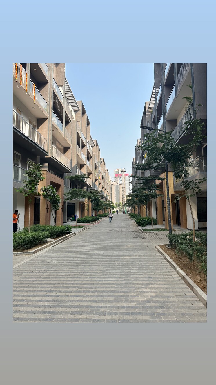 Exterior View, smart-world-orchard 3 Bedroom 1680 Sq.Ft. Apartment In Sector 61 Gurgaon 9541107