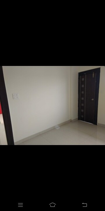 Room in 3 BHK Apartment at Agrawal Sagar Eden Garden, Shri Ram Colony – for Sale