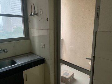 Bathroom in 2 BHK Apartment at Pioneer Park Araya, Sector 61 – for Rent